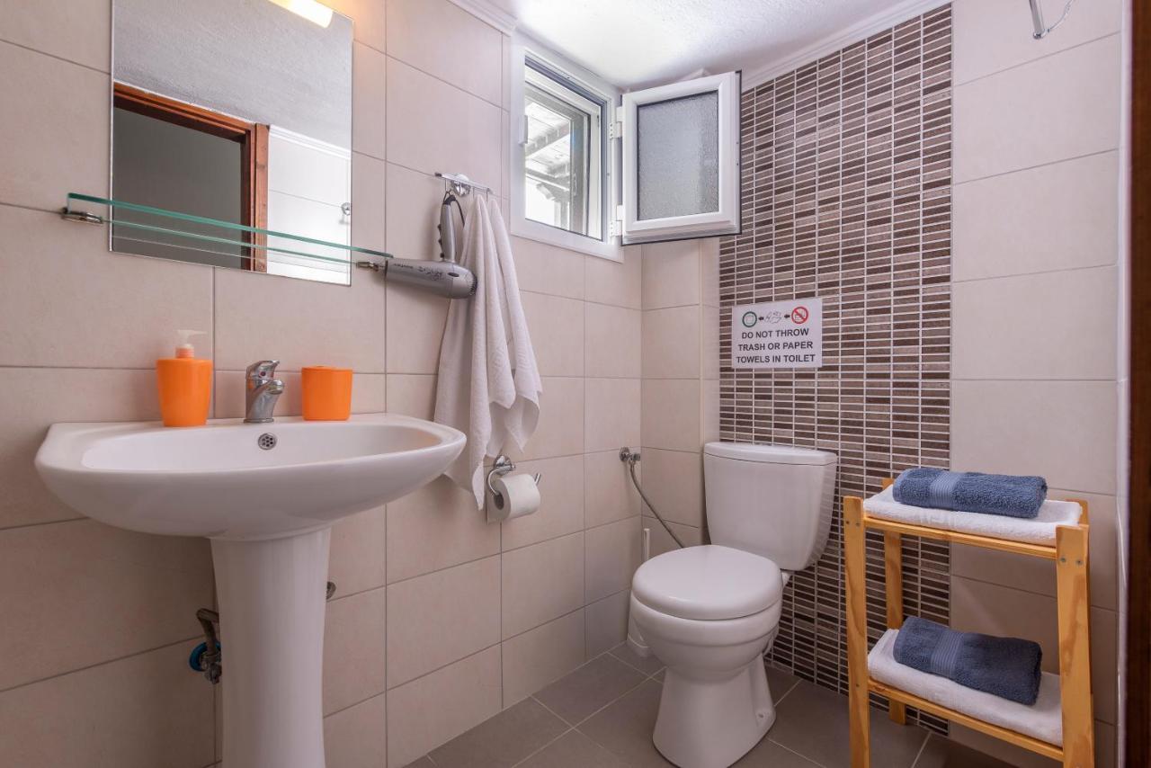 Ferienwohnung Blooming Memories Vourvourou Exterior foto