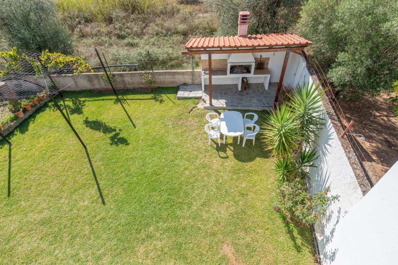 Ferienwohnung Blooming Memories Vourvourou Exterior foto