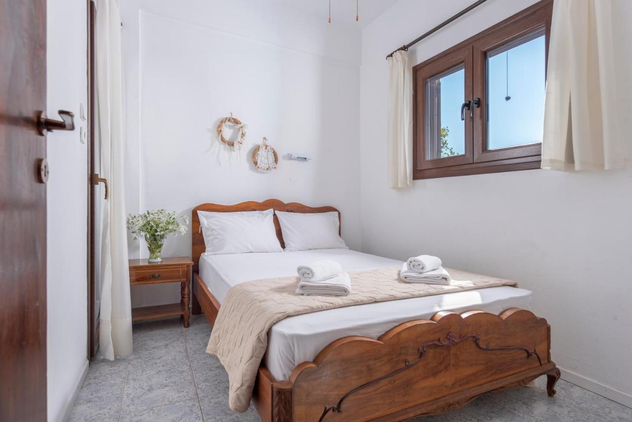 Ferienwohnung Blooming Memories Vourvourou Exterior foto